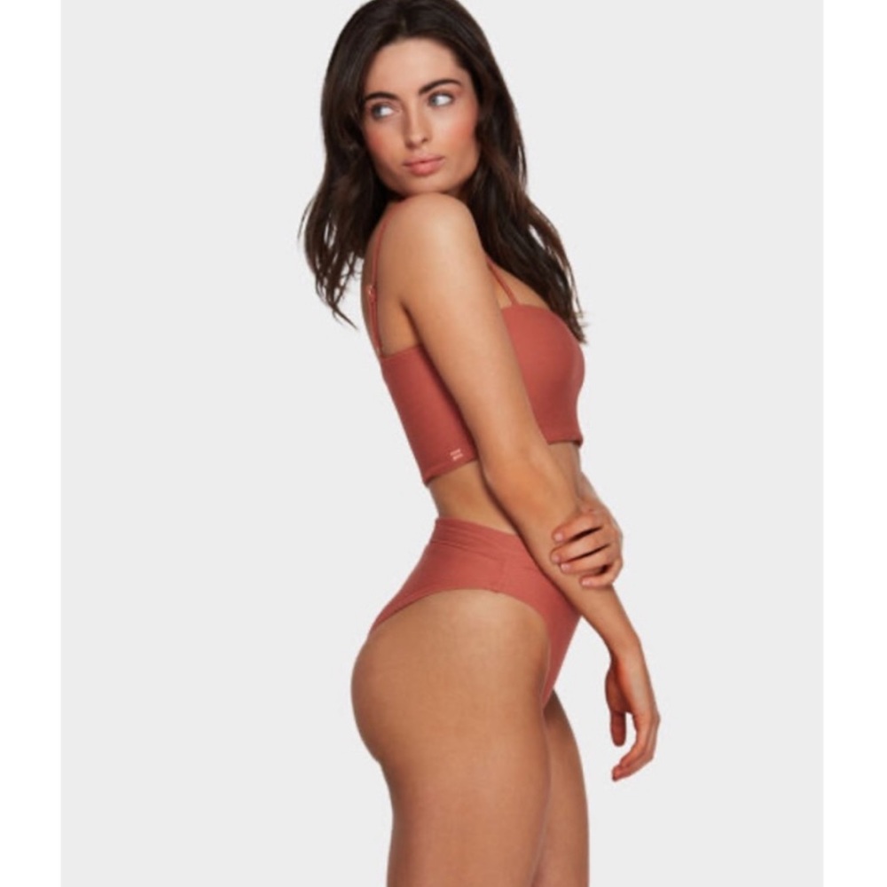 🔥🔥BILLABONG - TANLINES TANK MAUI SET🔥🔥 - Picture 8 of 10